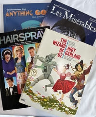 Set of 4 Songbooks Classic Musicals Anything Goes Wizard Oz Hairspray Les Mis
